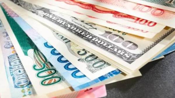 أسعار العملات في مصر اليوم الجمعة