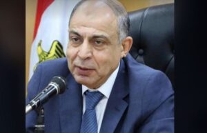 محافظ المنيا يتابع فعاليات مبادرة «رخصتك في محلك» لتسهيل إجراءات تراخيص المحال التجارية