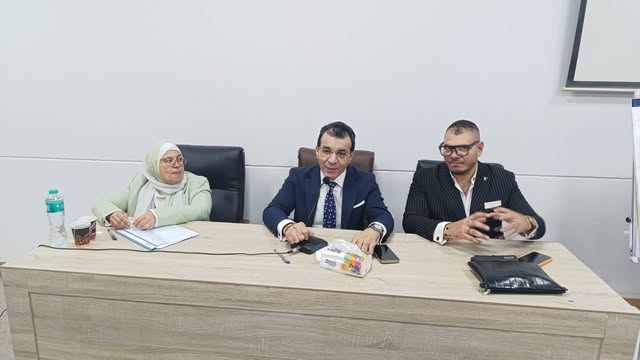 ندوة بآداب عين شمس تناقش الصحة النفسية ومخاطر الانتحار ضمن مبادرة «وعي من الداخل»