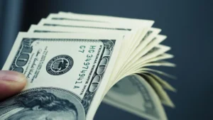 أسعار العملات في مصر اليوم الأحد