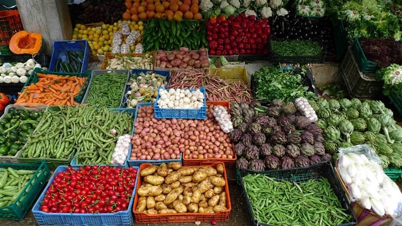سعر الخضار والفاكهة اليوم الأحد في الأسواق