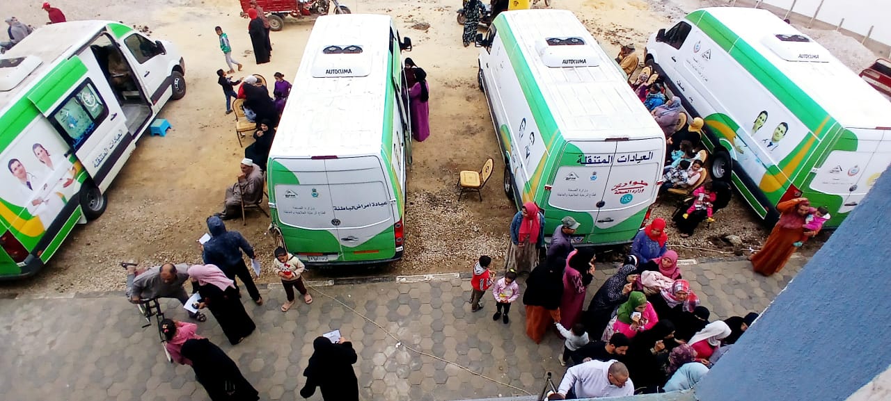 الصحة تطلق 26 قافلة طبية بالميادين والمتنزهات لتقديم الخدمات خلال عيد الأضحى