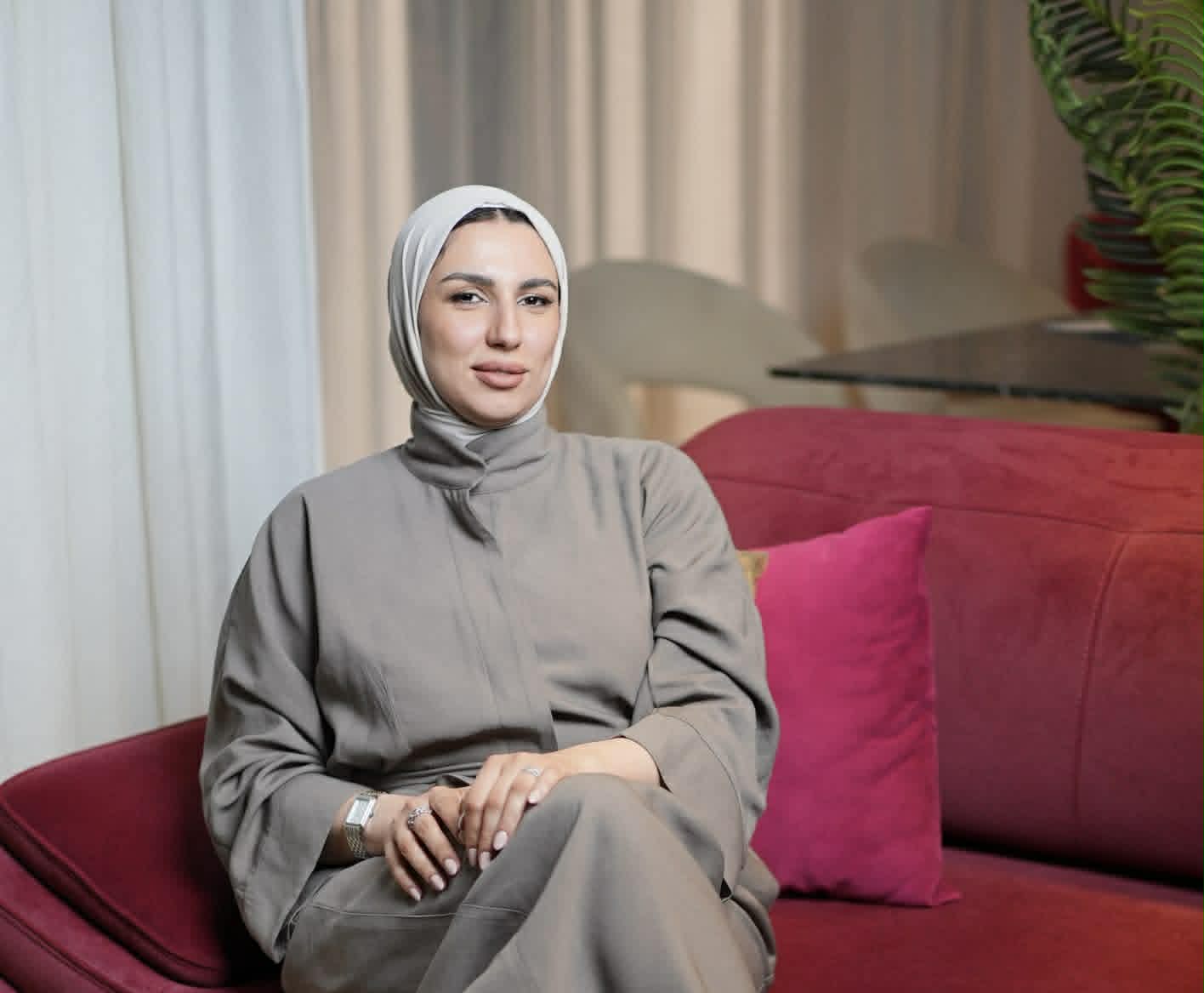 سارة الغريب عضو مجلس إدارة مؤسس ورئيسًا للقطاع التجاري بشركة “TAMADON DEVELOPMENTS”