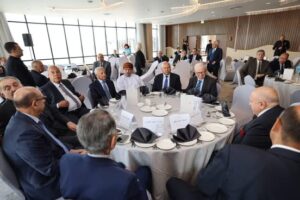 وزير النقل: منظومة لوجستية عربية متكاملة ضرورة حتمية لمواكبة المتغيرات العالمية