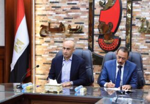 وزير التربية ومحافظ سوهاج يبحثان التوسع في إنشاء المدارس