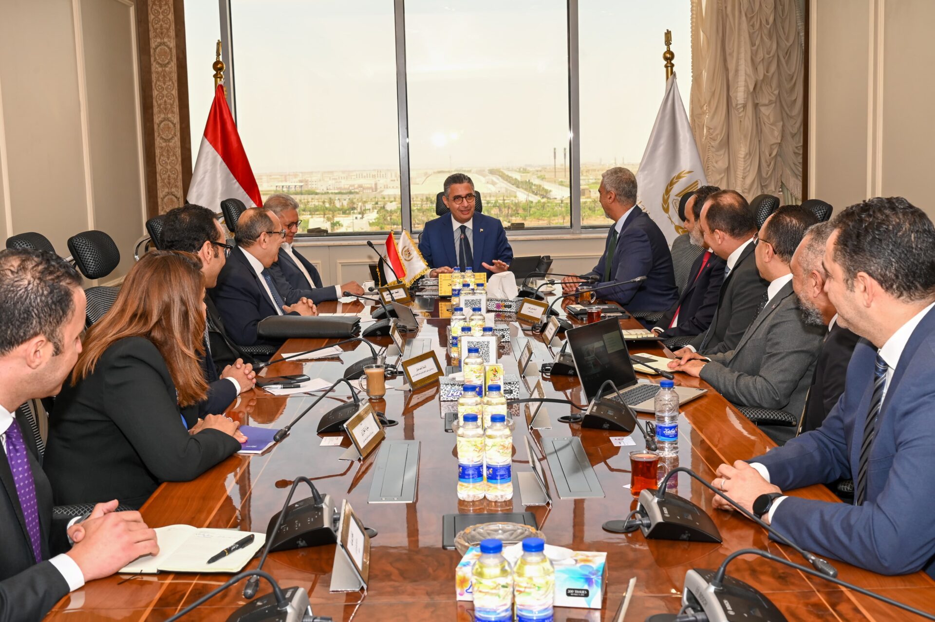 وزير التموين يبحث مع “فودافون مصر” التعاون في تنفيذ مشروع “CARRY ON”