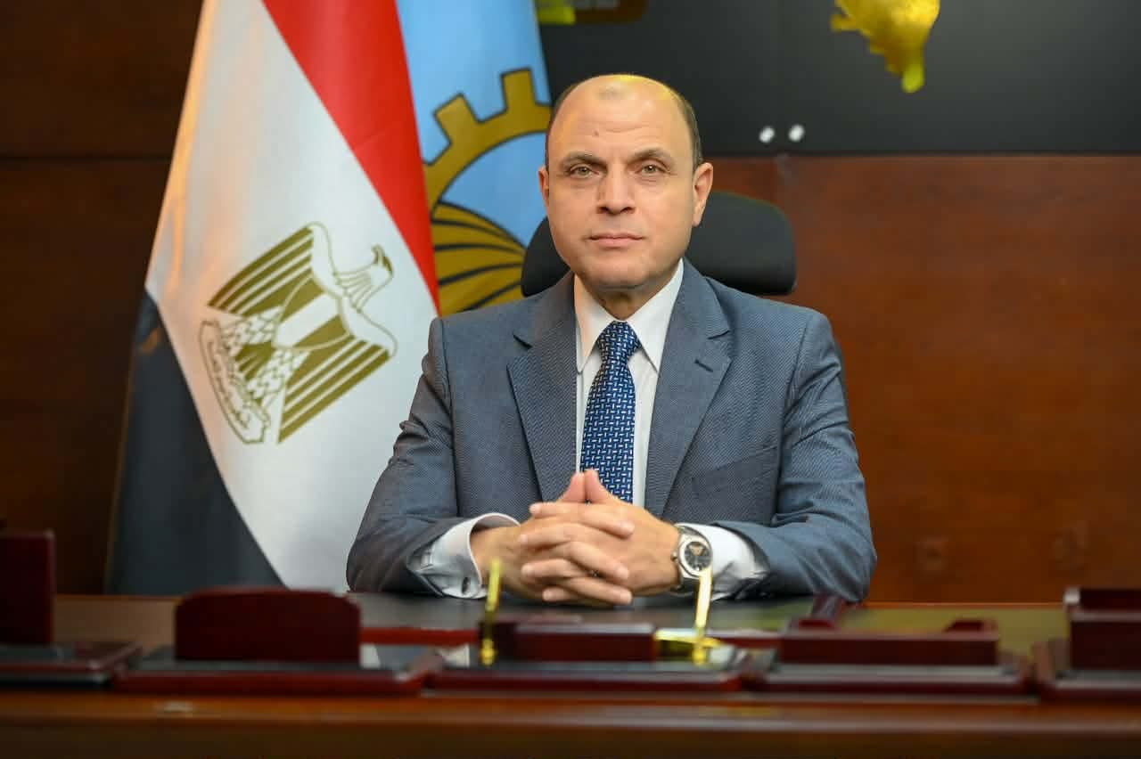 محافظ الغربية يعتمد حركة تنقلات جديدة لرؤساء الأحياء بمدينتي طنطا والمحلة الكبرى