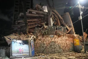 زلزالا فنزويلا يطلقان حالة طوارئ وطنية وتحركات دولية لدعم جهود الإنقاذ