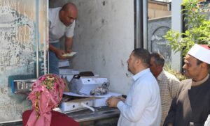 سكرتير عام بني سويف يشهد استلام 3 أطنان لحوم أضاحي الأوقاف لتوزيعها على الأسر الأولى بالرعاية
