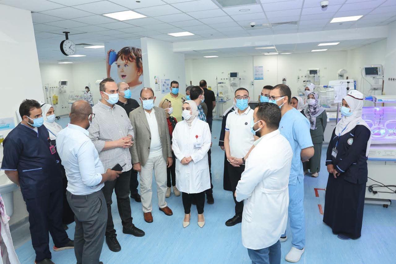محافظ المنيا: التأمين الصحي الشامل هدية الرئيس لأبناء المحافظة