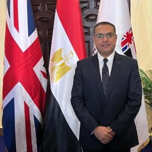 قرار جمهوري بتعيين الدكتور طارق محمد علي عبدالرحمن عميدًا لكلية التجارة بسوهاج