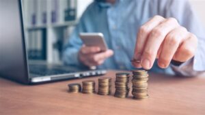 “إيجي تريند” تعزز تجربة المستثمرين عبر منصات تداول إلكتروني متطورة للويب والموبايل