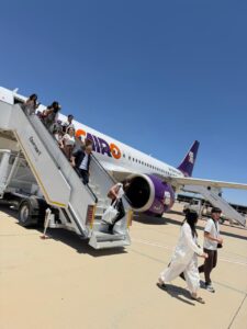 إيركايرو تستقبل أولى رحلاتها المباشرة من يريفان إلى العلمين الجديدة وتؤكد التزامها بدعم السياحة الوافدة إلى مصر