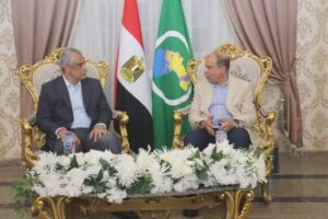 محافظ المنيا يستقبل وزير الدولة للإنتاج الحربي لمتابعة  مشروعات المرحلة الأولى من  حياة كريمة