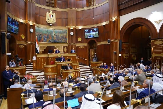 وزير التخطيط يستعرض مشروع خطة التنمية للعام المالي المقبل أمام مجلس الشيوخ