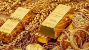 ضغوط عالمية ومحلية تدفع الذهب للهبوط.. عيار 21 يتراجع إلى 5850 جنيها لأول مرة هذا العام