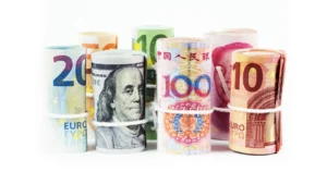أسعار العملات في مصر اليوم الجمعة