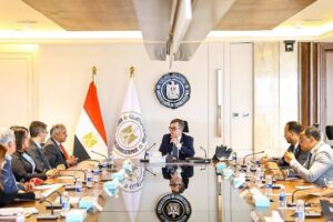وزير التخطيط يبحث مع نائب رئيس «أفريكسيم بنك» دعم الشركات الناشئة