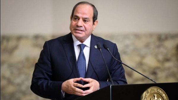 الرئيس السيسي يشهد حفل تخرج الدورة الثالثة لأئمة الأوقاف بالأكاديمية العسكرية