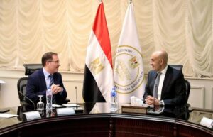 وزير التعليم يبحث مع سفير المملكة المتحدة تعزيز التعاون لتطوير جودة التعليم