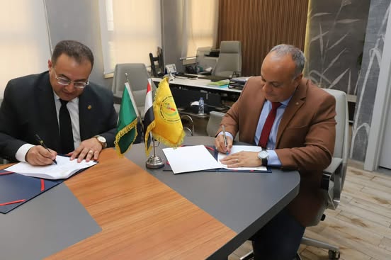 رئيس جامعة القاهرة: نعزز شراكاتنا الوطنية لدعم الأمن الغذائي وزيادة الإنتاج الزراعي