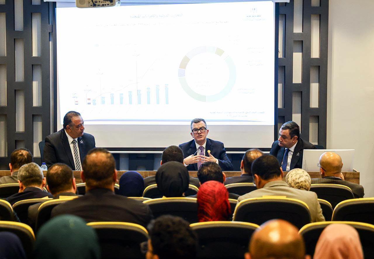 وزير التخطيط: صياغة خطة التنمية في سياق عالمي