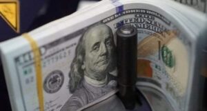 أسعار الدولار في مصر اليوم الجمعة