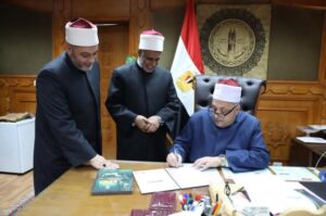 وكيل الأزهر يعتمد نتيجة شهادات القراءات بنسبة نجاح عامة 33.32%