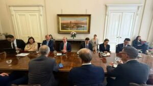 وزير المالية.. فى لقائه مع الرئيس التنفيذي لبنك «HSBC» بلندن: أداء الاقتصاد المصرى جيد