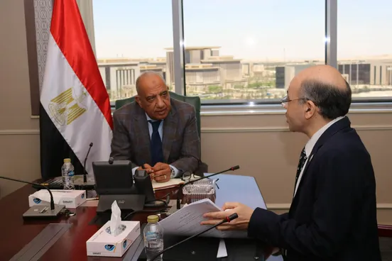 وزير الكهرباء ورئيس هيئة المواد النووية يتابعان مشروعات الاستفادة من المواد ‏الأرضية والعناصر النادرة  ‏