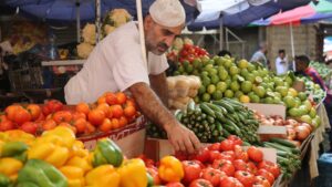 استقرار أسعار الخضروات والفاكهة اليوم السبت د في الأسواق
