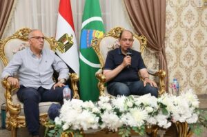 بحضور أعضاء مجلس النواب.. محافظ المنيا ووزير الرى يعقدان اجتماعا موسعاً لبحث مستجدات المشروعات القومية