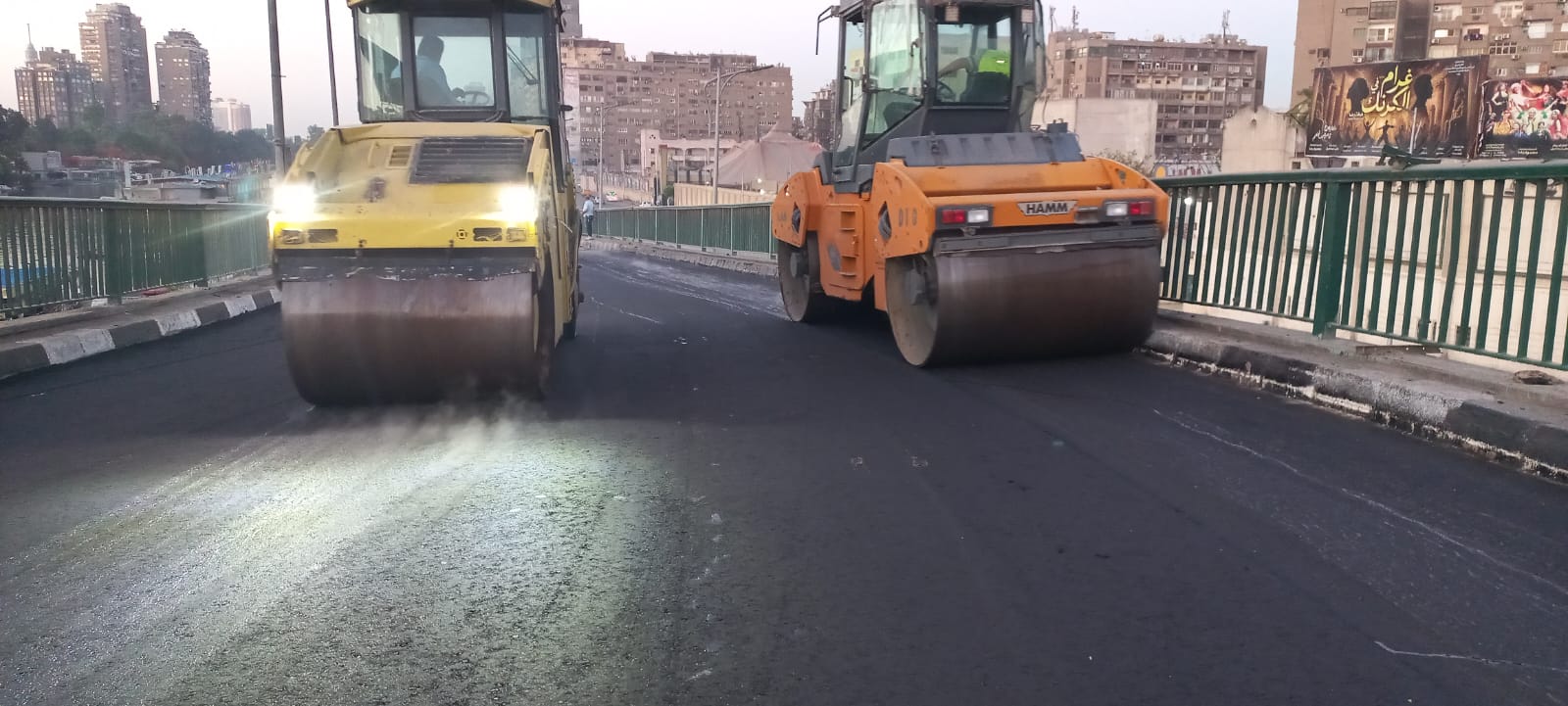 محافظ الجيزة: غلق الممرات الخطرة بأرصفة كوبري الساحل لتعزيز عوامل الأمان والسلامة المرورية