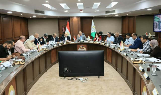 محافظ الجيزة: سوق الجملة ركيزة أساسية في منظومة تداول السوق