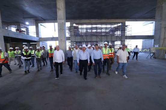 وزير النقل: الخط الثاني للقطار السريع يدعم التنمية اللوجستية