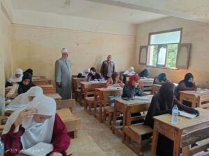 هدوء وانضباط في امتحان الكيمياء للثانوية الأزهرية بسوهاج ومتابعة ميدانية مكثفة للجان