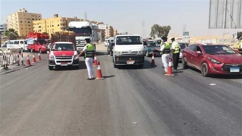 في 24 ساعة.. الداخلية تضبط 115 ألف مخالفة مرورية و4 أطنان دقيق مدعم و4 ملايين جنيه عملة أجنبية