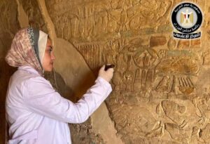 الكشف عن 3 مقابر صخرية تعود إلى عصر الدولة الحديثة في سقارة