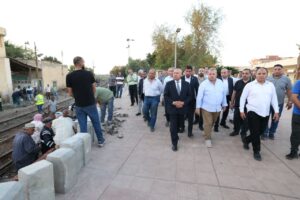 وزير النقل من محطة محلة روح يجتمع رئيس وقيادات هيئة السكك الحديدية 