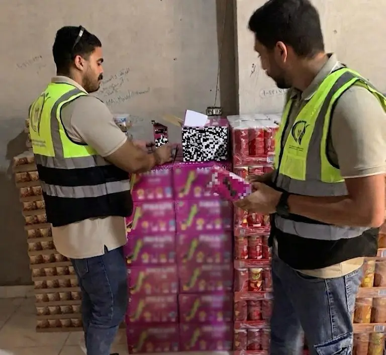 ضبط 17,800 قطعة جيلي مجهولة المصدر بالغربية