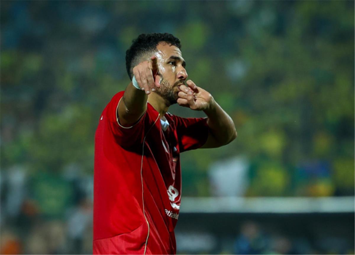 الأهلي يعلن رسميا إنهاء التعاقد مع تريزيجيه