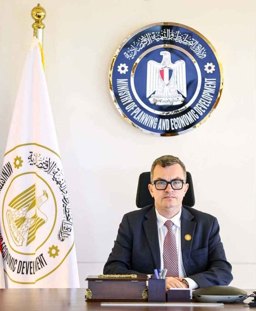 استمرارًا لجهود هيكلة بنك الاستثمار القومي.. وزير التخطيط يتابع خطة فض التشابكات المالية