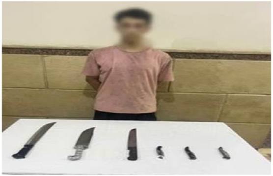 ضبط متهم بإدارة صفحة وهمية لبيع الأسلحة عبر مواقع التواصل