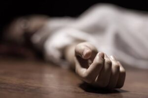 رميا بالرصاص والساطور.. شخص يقتل طليقته بعد 4 سنوات من الانفصال بأسيوط