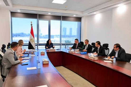 وزيرة التضامن توجه بتوفير منح دراسية لأوائل الثانوية العامة الأزهرية من ذوي الإعاقة
