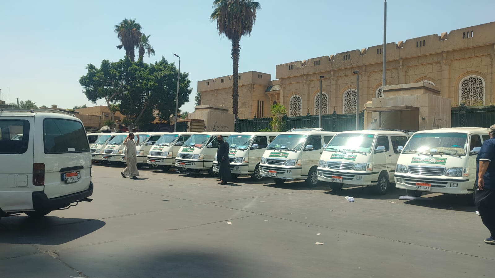 محافظ الجيزة يوافق على تشغيل 115 سيارة أجرة جديدة لدعم خطوط النقل بجنوب المحافظة
