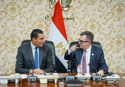 وزيرا التخطيط والشباب يناقشان مشروع “اقتصاد الشباب”