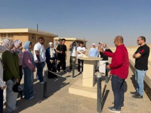طلاب القطاع الصحي بجامعة القاهرة الأهلية يزورون مرصد القطامية لتعزيز الثقافة العلمية