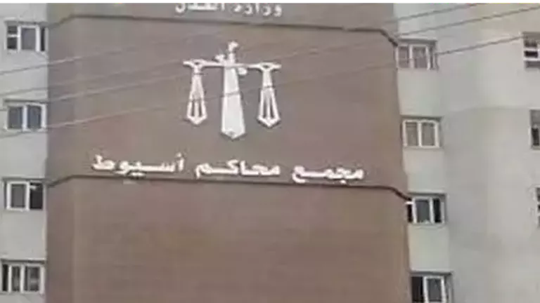 السجن 3 سنوات لمتهم ضبط بحوزته 990 قرص ترامادول بأسيوط