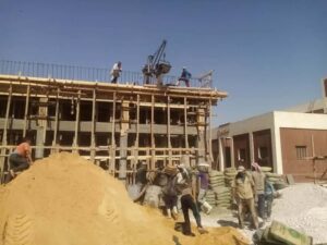 أسيوط تنفذ مشروع موزع كهرباء لمحطات رفع الصرف الصحي بكودية الإسلام في ديروط